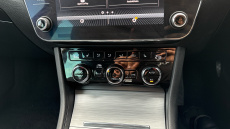 Skoda Superb 1.4 TSI iV SE Technology DSG 5dr Estate